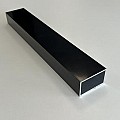 Aluminium onderbalk t.b.v. dekdelen, 3x5x400 cm, zwart RAL 9005.