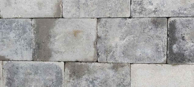 Aanbieding Trommelstenen Grijs-Zwart  20x30x6cm.