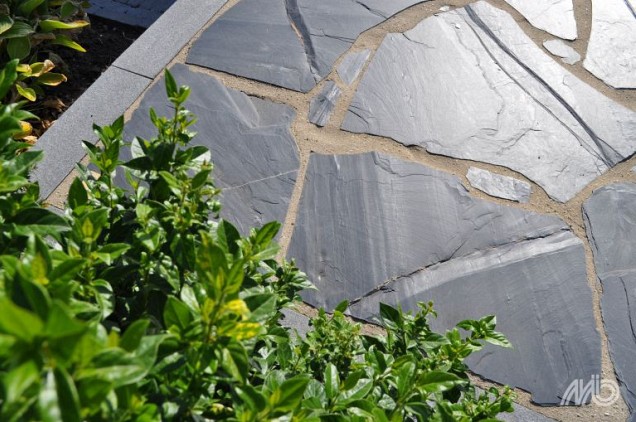 Flagstone Ultra black 3-4 cm