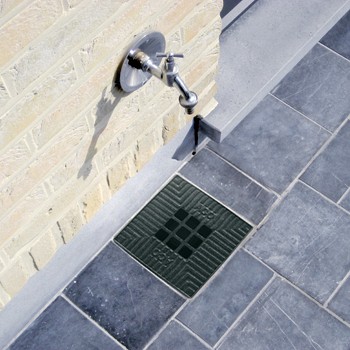 ACO Vloerput met gietijzeren rooster en gietijzeren rand 20x20x24