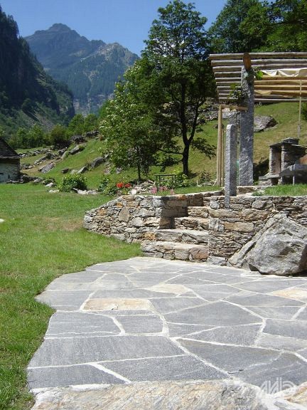 Flagstone Calanca kwartsiet 3-5 cm