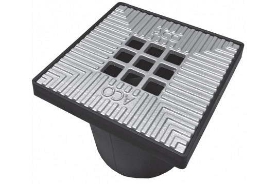 ACO Vloerput met zilveren gietijzeren rooster en kunststof rand